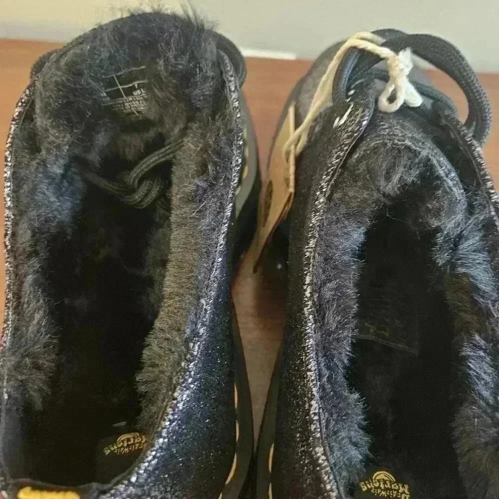 Dr. Martin's 1461 Quad Platform Derby Faux Fur Lined Shimmered Metallic Size 7
